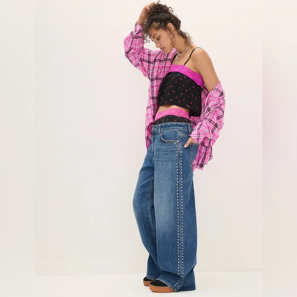 VS Pink Jeans Studded Wide-Leg - Picture 2 of 8